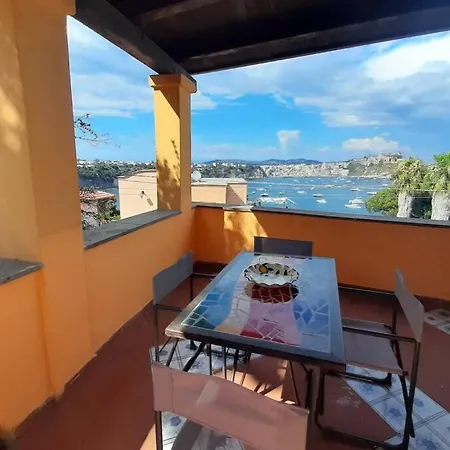 Apartment Casa Raia Procida